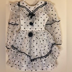 Gorgeous vintage costume with corset style back, size small
